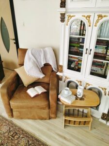 Cozy Reading Nook Ideas: Tips to Create Your Perfect Reading Spot