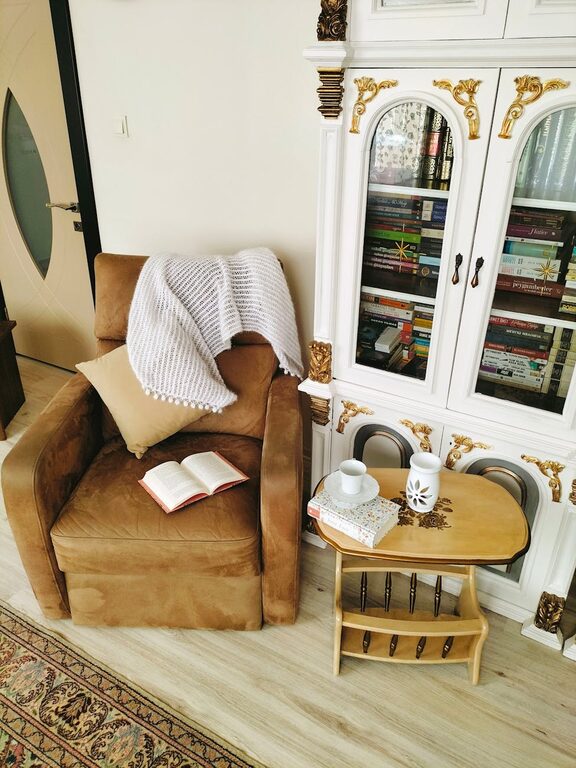 Cozy Reading Nook Ideas: Tips to Create Your Perfect Reading Spot